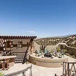 Plata Cielo Five-Bedroom Holiday Home