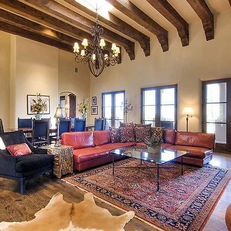 Plata Cielo Five-bedroom *