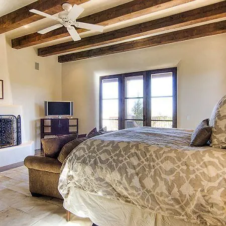 Plata Cielo Five-bedroom Holiday home *