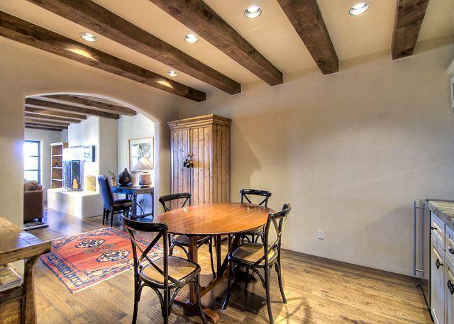 Plata Cielo Five-bedroom Santa Fe